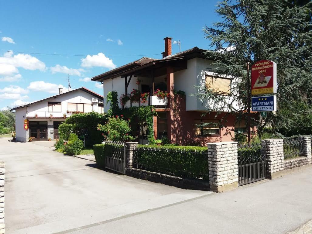 Apartmani Kristanic Karlovac Dış mekan fotoğraf