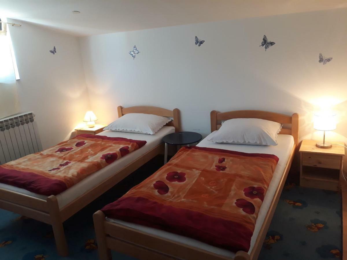 Apartmani Kristanic Karlovac Dış mekan fotoğraf